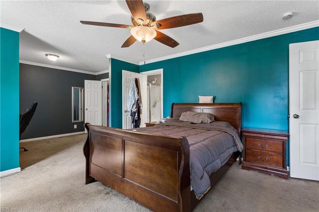 3290 Poplar DR, Smithfield, VA 23430