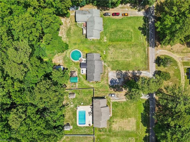 3290 Poplar DR, Smithfield, VA 23430