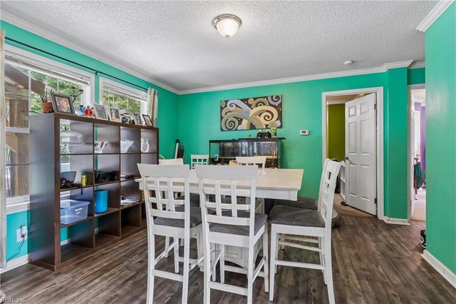3290 Poplar DR, Smithfield, VA 23430