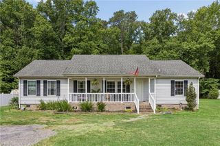 3290 Poplar DR, Smithfield, VA 23430