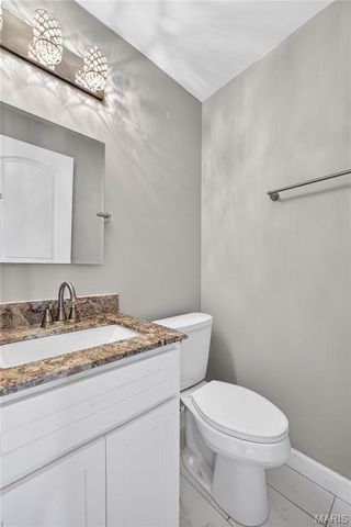 901 Silverlink Drive, O'fallon, IL 62269