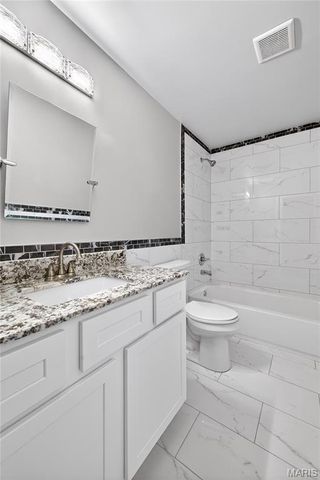 901 Silverlink Drive, O'fallon, IL 62269