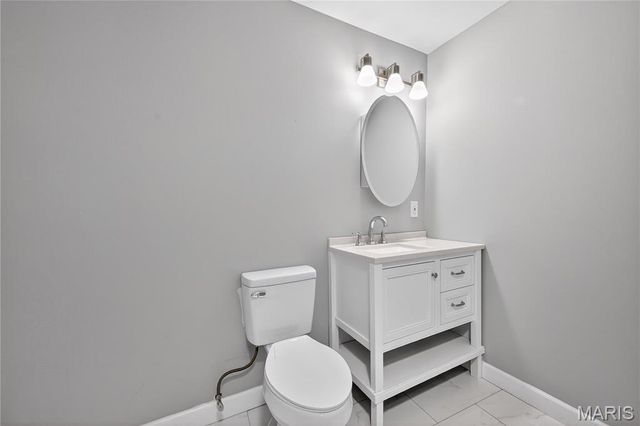 901 Silverlink Drive, O'fallon, IL 62269