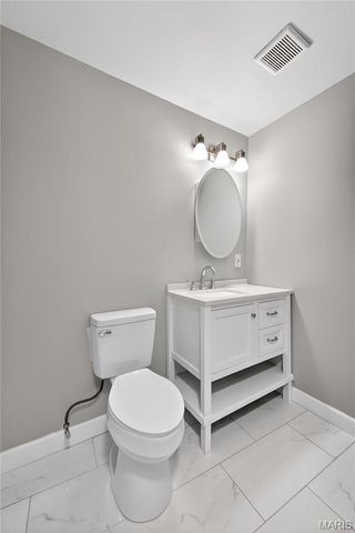 901 Silverlink Drive, O'fallon, IL 62269