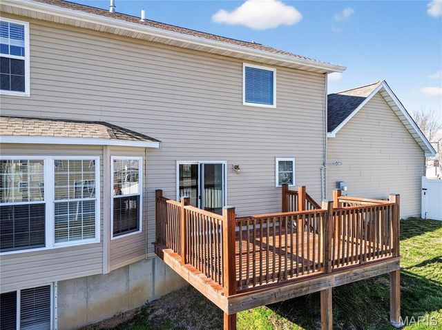 901 Silverlink Drive, O'fallon, IL 62269