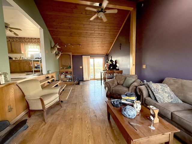 1418 S 9th STREET, Watertown, WI 53094