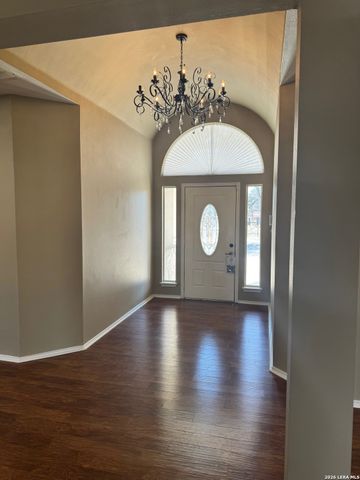 323 SHANNON RIDGE, Floresville, TX 78114