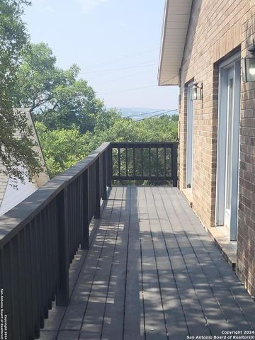108 OAK CREST, Canyon Lake, TX 78133