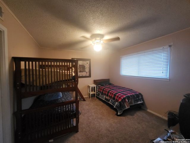 108 OAK CREST, Canyon Lake, TX 78133