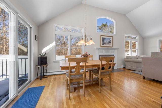 4 Berry Lane, Harwich, MA 02645