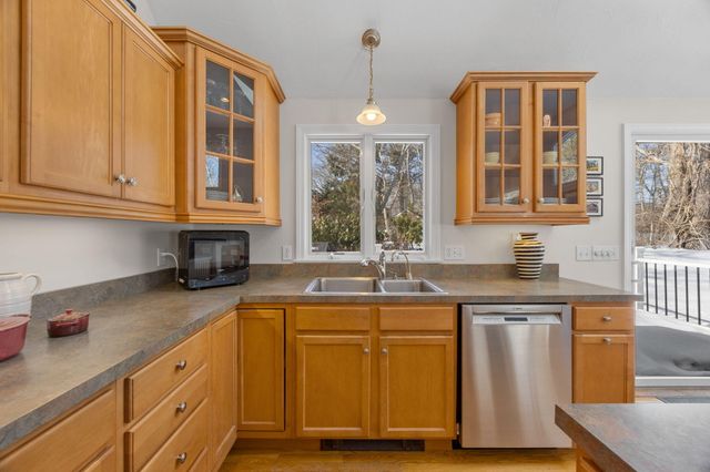 4 Berry Lane, Harwich, MA 02645