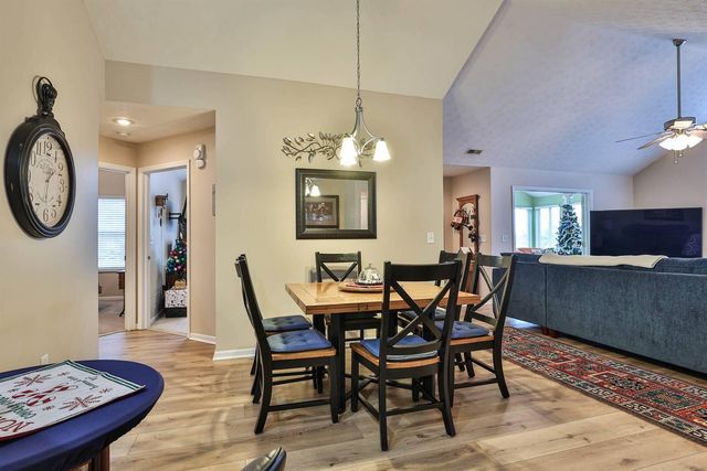 9131 Timberbrook Lane, D, Florence, KY 41042