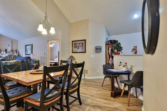 9131 Timberbrook Lane, D, Florence, KY 41042