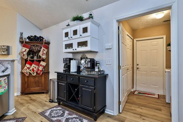 9131 Timberbrook Lane, D, Florence, KY 41042