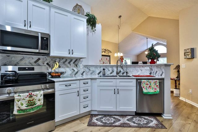 9131 Timberbrook Lane, D, Florence, KY 41042