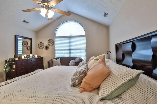 9131 Timberbrook Lane, D, Florence, KY 41042