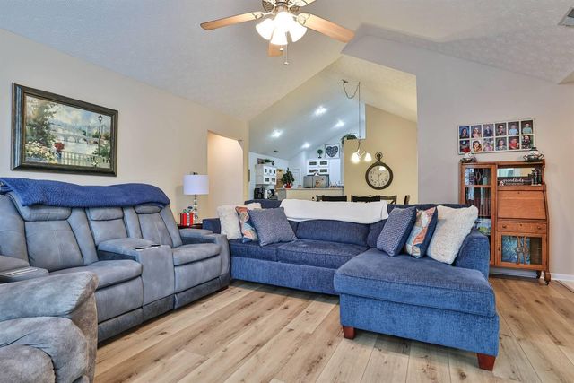 9131 Timberbrook Lane, D, Florence, KY 41042