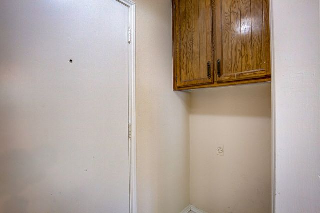 6637 Fair Oaks Drive, Watauga, TX 76148