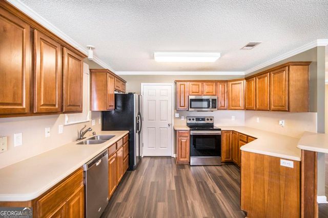 118 Manchester Lane, Byron, GA 31008