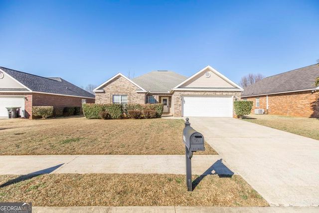 118 Manchester Lane, Byron, GA 31008