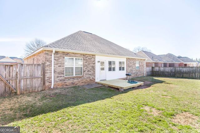 118 Manchester Lane, Byron, GA 31008