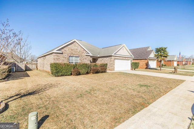 118 Manchester Lane, Byron, GA 31008