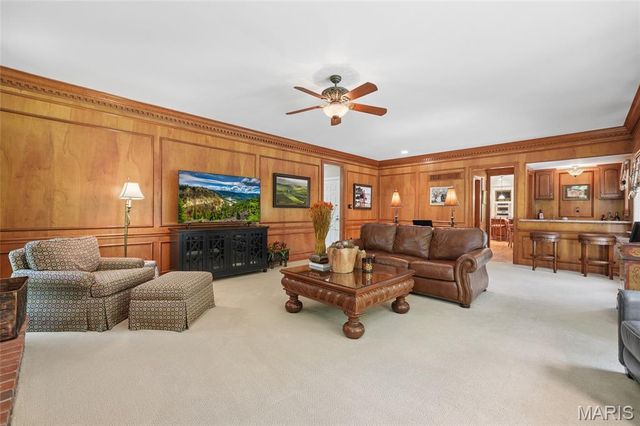 111 Worthington Oaks Drive, Creve Coeur, MO 63141