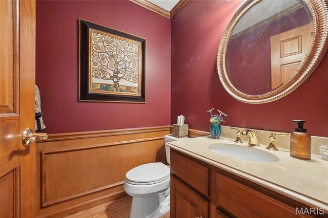 111 Worthington Oaks Drive, Creve Coeur, MO 63141