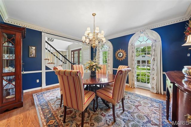 111 Worthington Oaks Drive, Creve Coeur, MO 63141