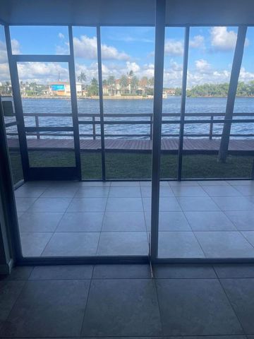 710 NE 7th Street 303, Boynton Beach, FL 33435
