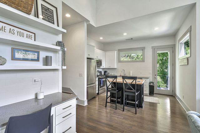 925 Benton Ave # B, Nashville, TN 37204