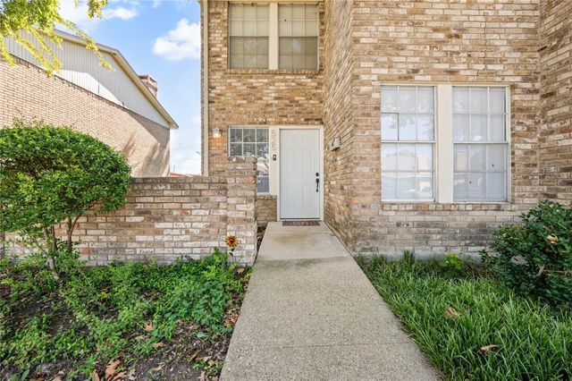 525 Towne House Lane, Richardson, TX 75081