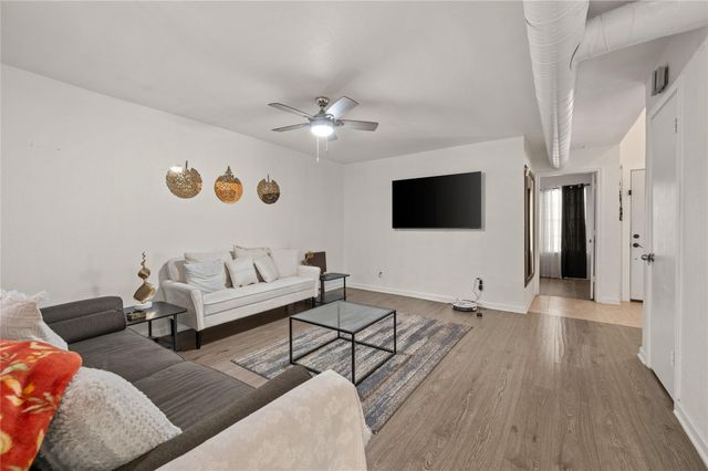 525 Towne House Lane, Richardson, TX 75081