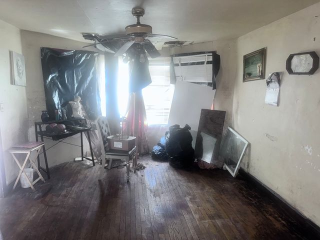 10540 S Lafayette Avenue, Chicago, IL 60628