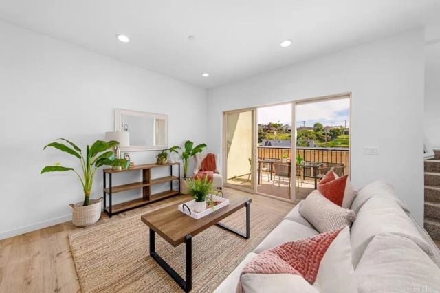 2238 Calle Chanate, Paradise Hills, CA 92139