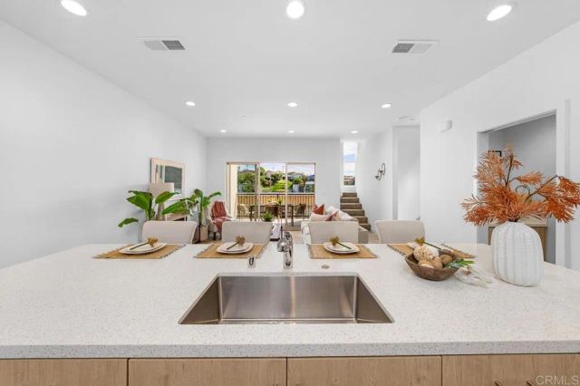 2238 Calle Chanate, Paradise Hills, CA 92139