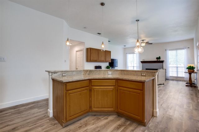 3306 Ashleaf Drive, Carrollton, TX 75007