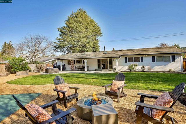 627 Burton, Lafayette, CA 94549