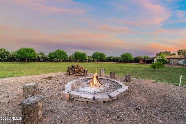 16325 E MAGNOLIA Drive, Gilbert, AZ 85298