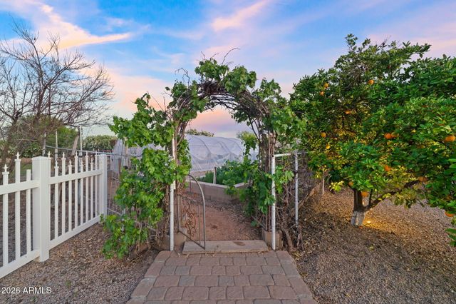 16325 E MAGNOLIA Drive, Gilbert, AZ 85298