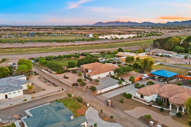 16325 E MAGNOLIA Drive, Gilbert, AZ 85298