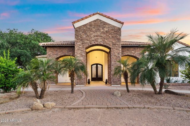 16325 E MAGNOLIA Drive, Gilbert, AZ 85298