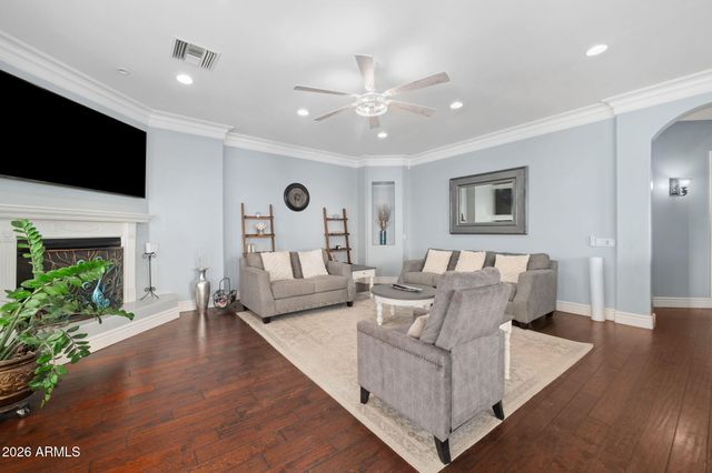 16325 E MAGNOLIA Drive, Gilbert, AZ 85298