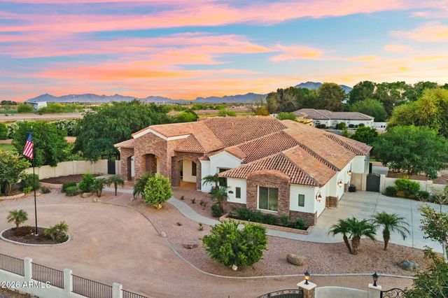 16325 E MAGNOLIA Drive, Gilbert, AZ 85298