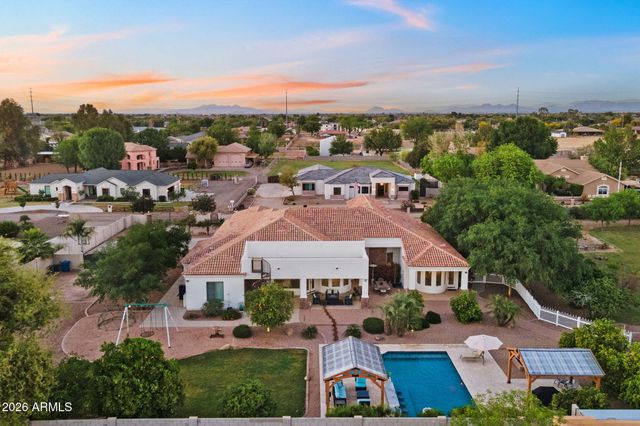 16325 E MAGNOLIA Drive, Gilbert, AZ 85298