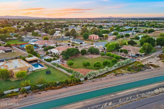 16325 E MAGNOLIA Drive, Gilbert, AZ 85298