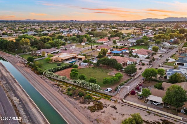 16325 E MAGNOLIA Drive, Gilbert, AZ 85298