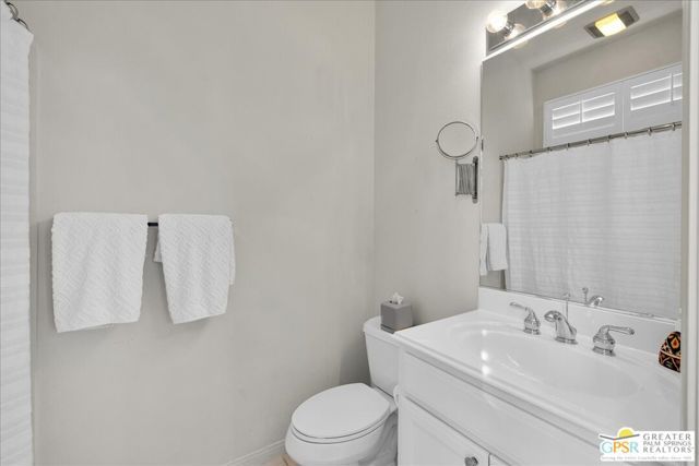 35383 Tedesca Drive, Palm Desert, CA 92211