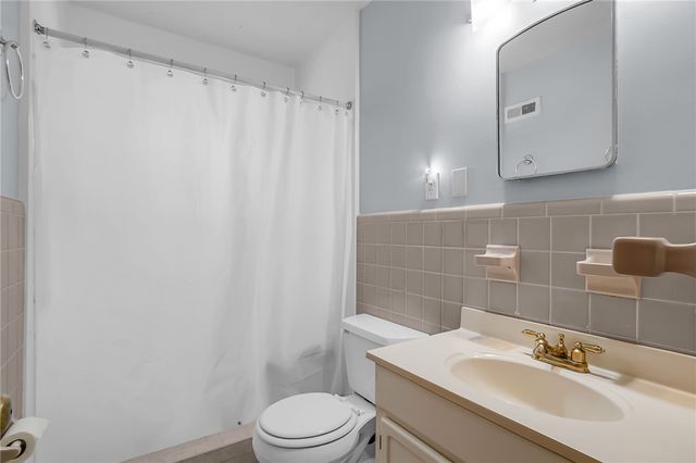 218 Bedford Forest Avenue, Anderson, SC 29625