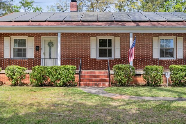 218 Bedford Forest Avenue, Anderson, SC 29625